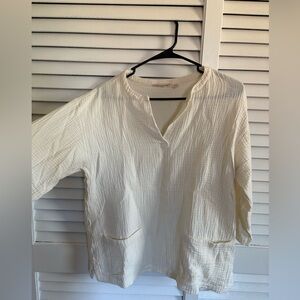 Soft Surroundings 100% cotton shirt size small